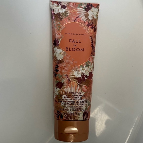 Bath and Body Works Bundle Fall in Bloom Cream and Lotion - Picture 4 of 8